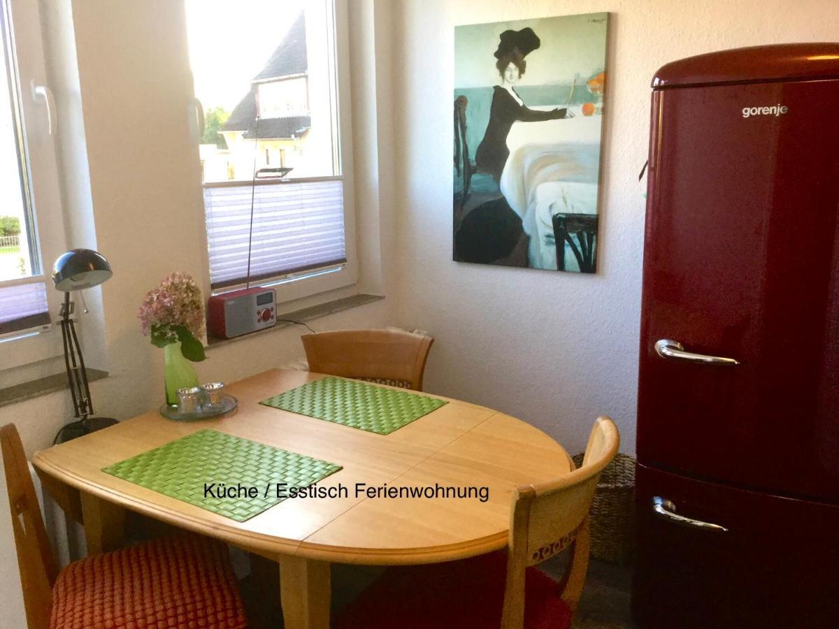 Ferienhaus Us Luett Hus Und Das Zimmer Linde Im Haupthaus Oldenburg Esterno foto