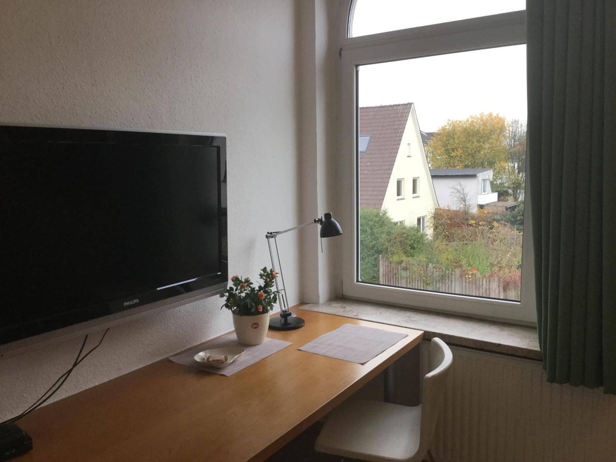 Ferienhaus Us Luett Hus Und Das Zimmer Linde Im Haupthaus Oldenburg Camera foto